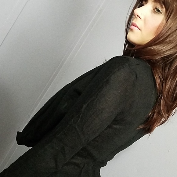 Stunning Imported Top CHECK THIS OUT!!! - Picture 5 of 6